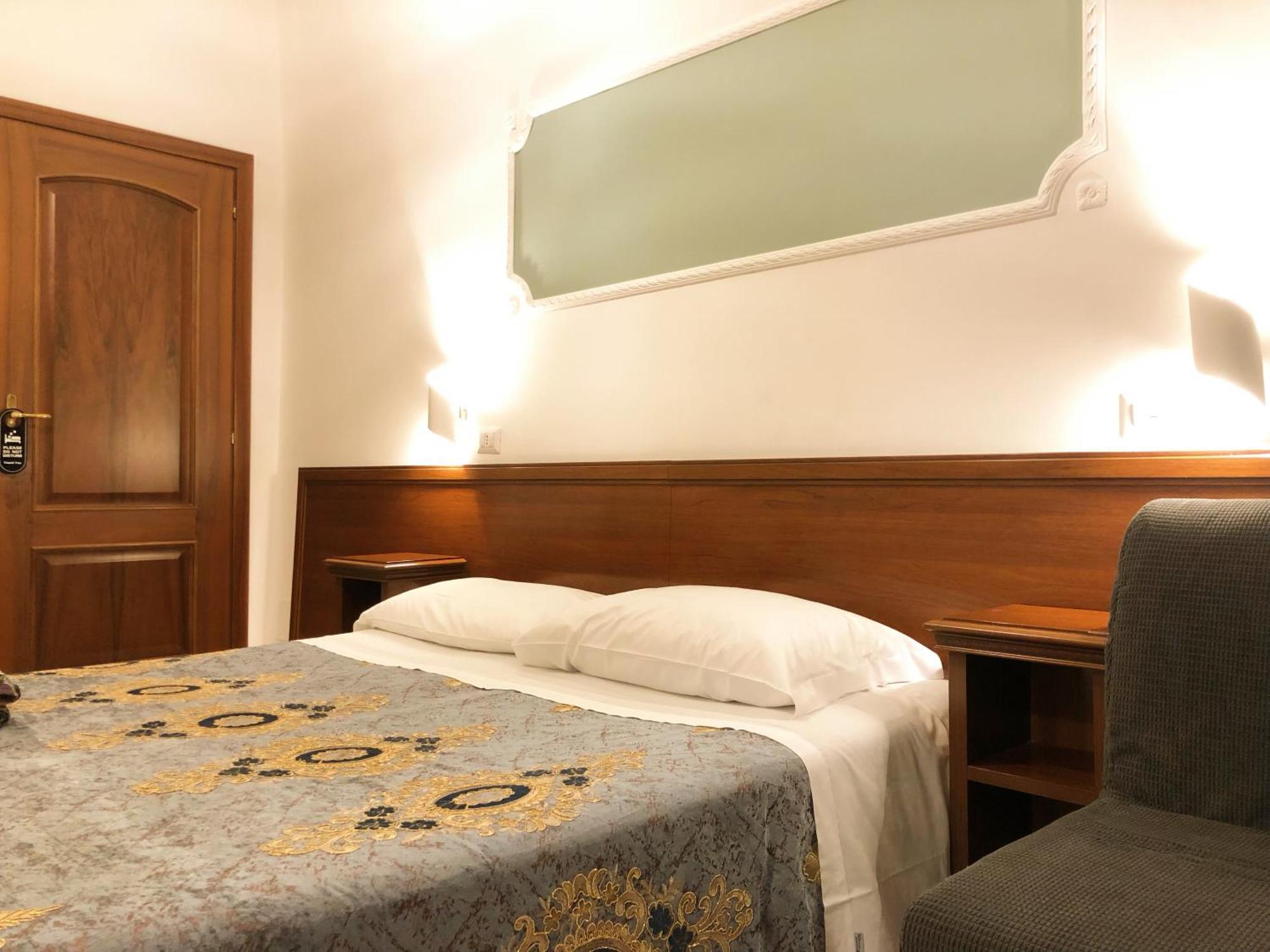 Hostel Cosmos Roma Dış mekan fotoğraf