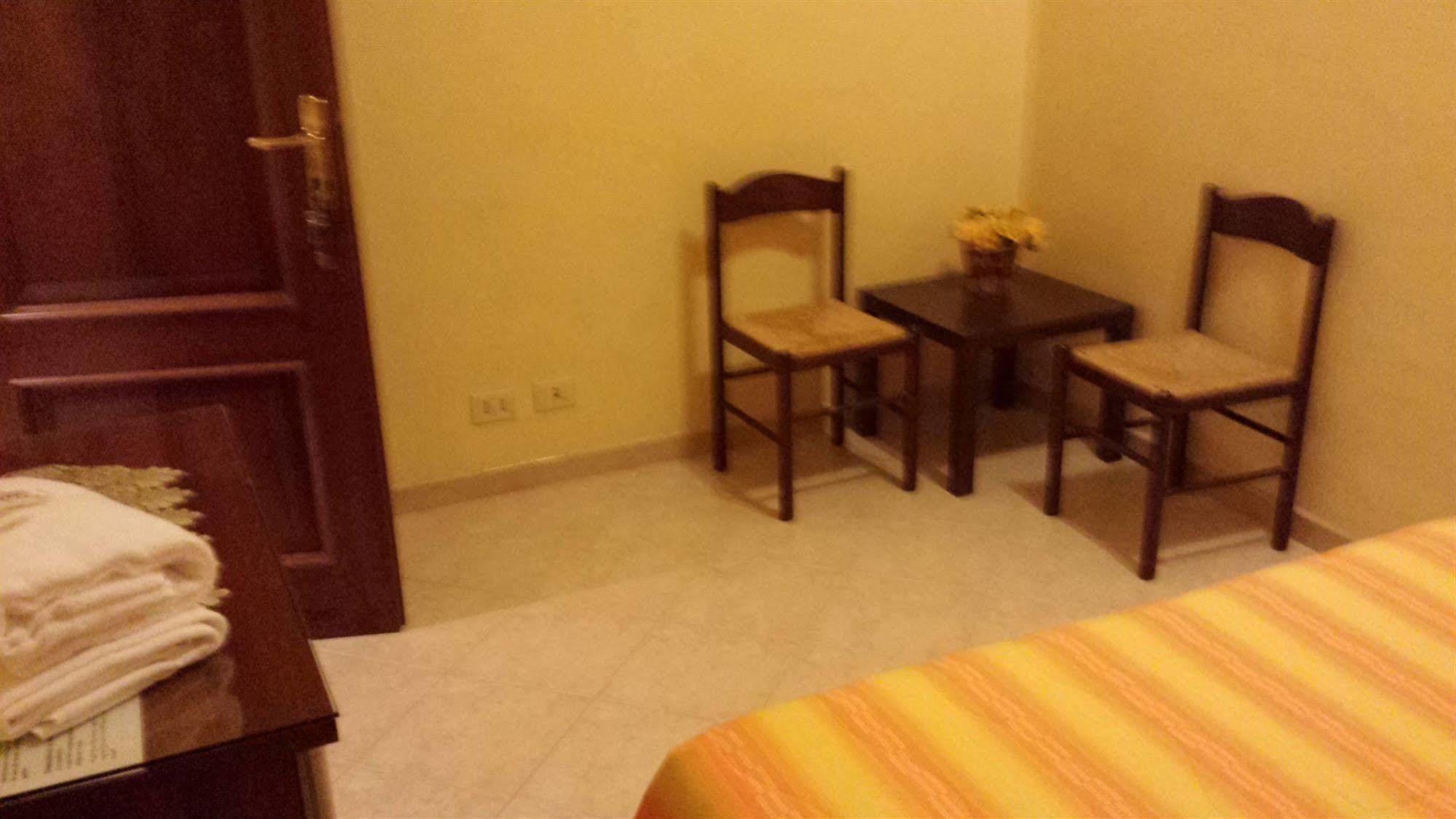 Hostel Cosmos Roma Dış mekan fotoğraf